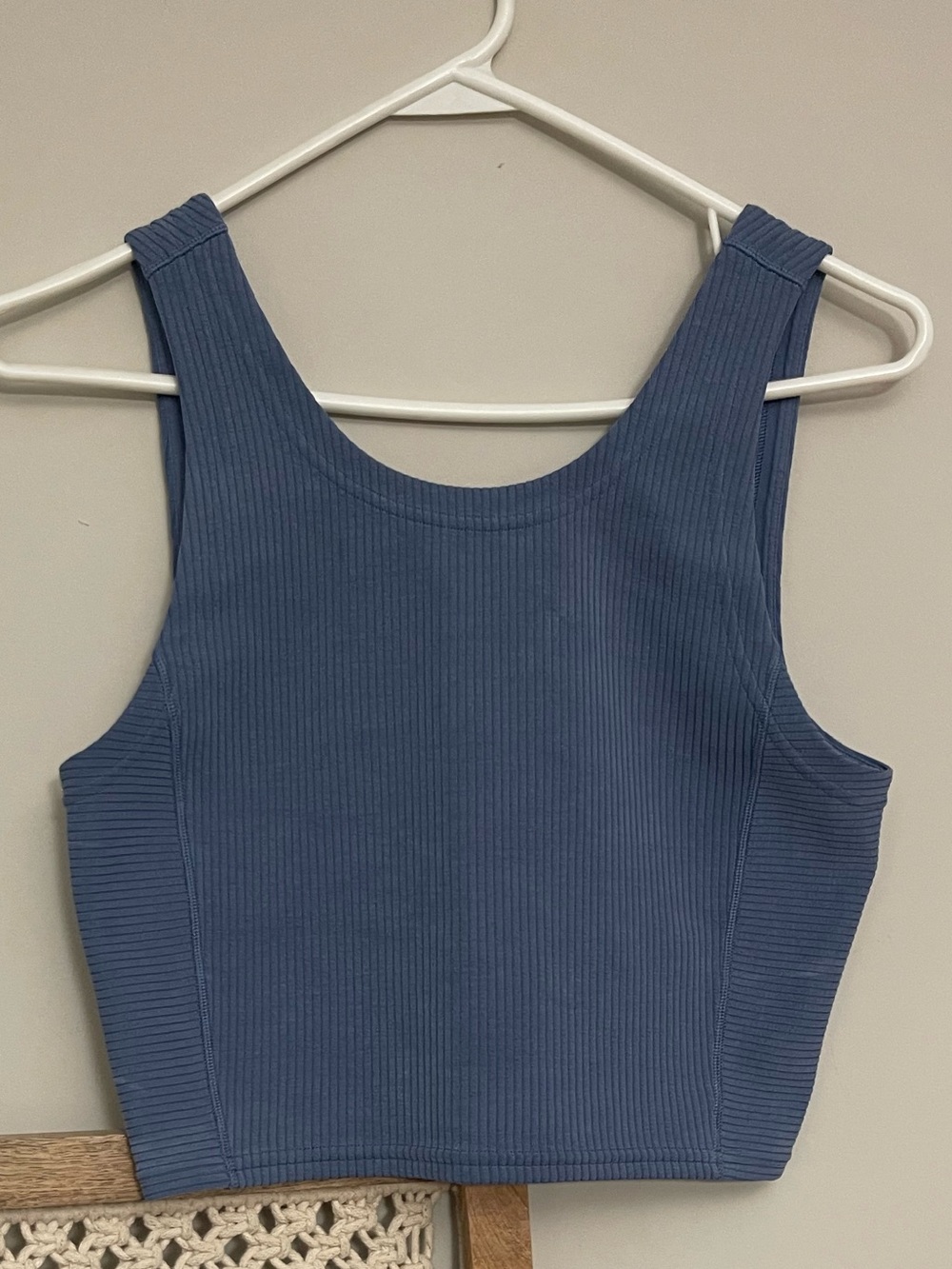 Lululemon athletica Ribbed Iron Blue Cropped Tank Top Size 6